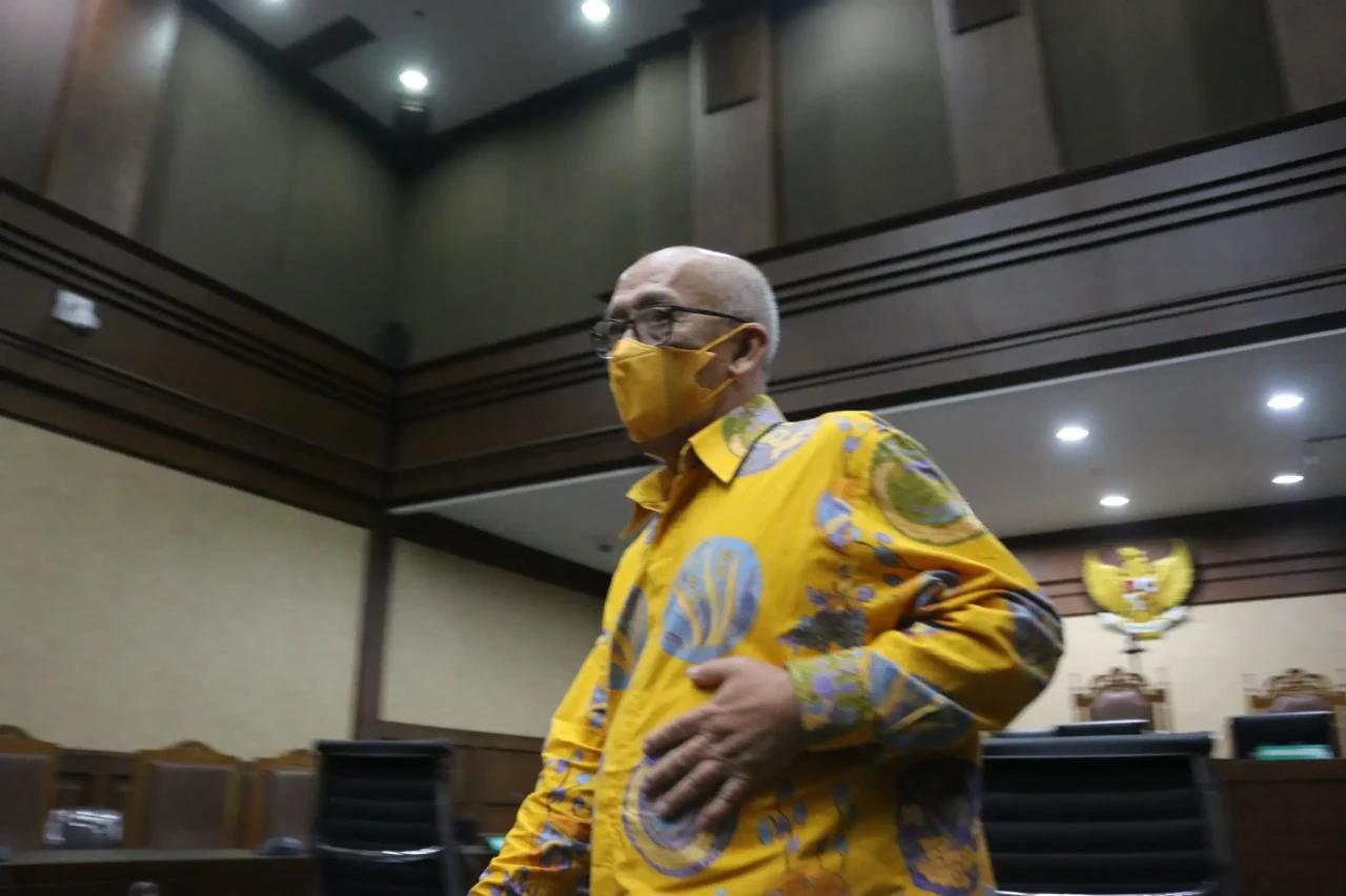 Kiagus Emil Fahmy Divonis...