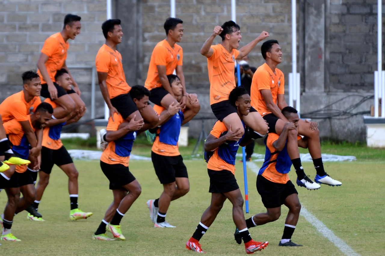 Mengintip Semangat Pemain...