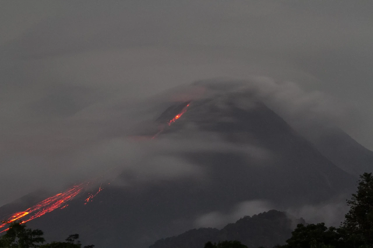 Gunung Merapi Kembali...