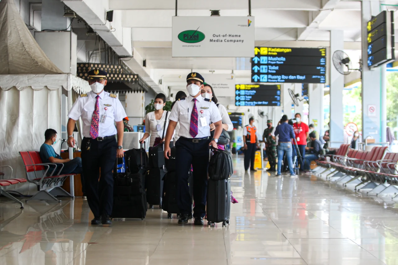 Revitalisasi, Bandara...