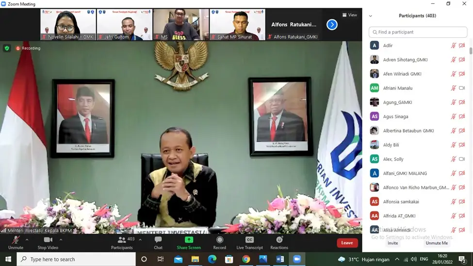 Menteri Bahlil Berikan...