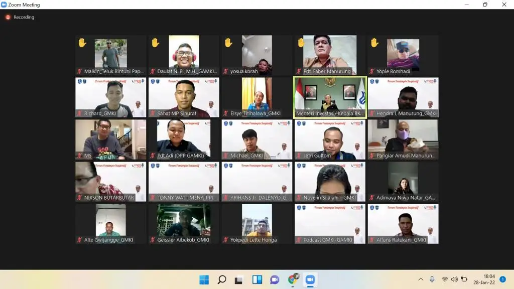 Menteri Bahlil Berikan...