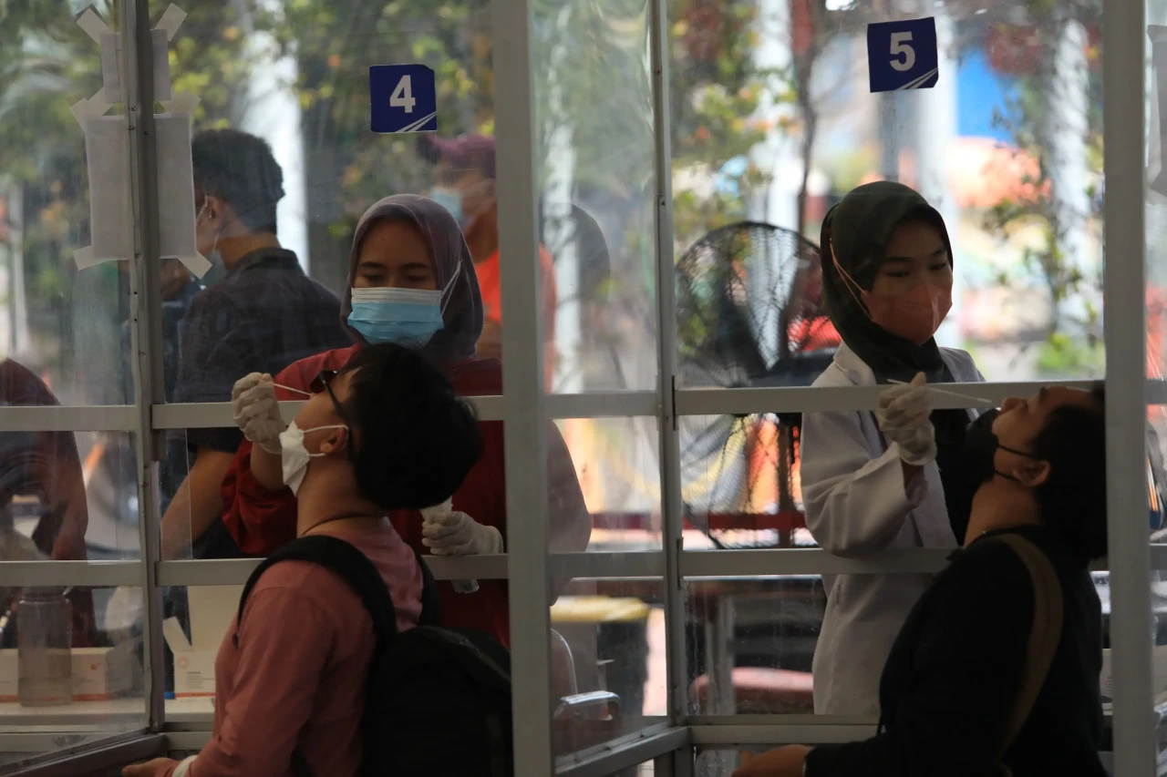 Lonjakan Penumpang Jelang...