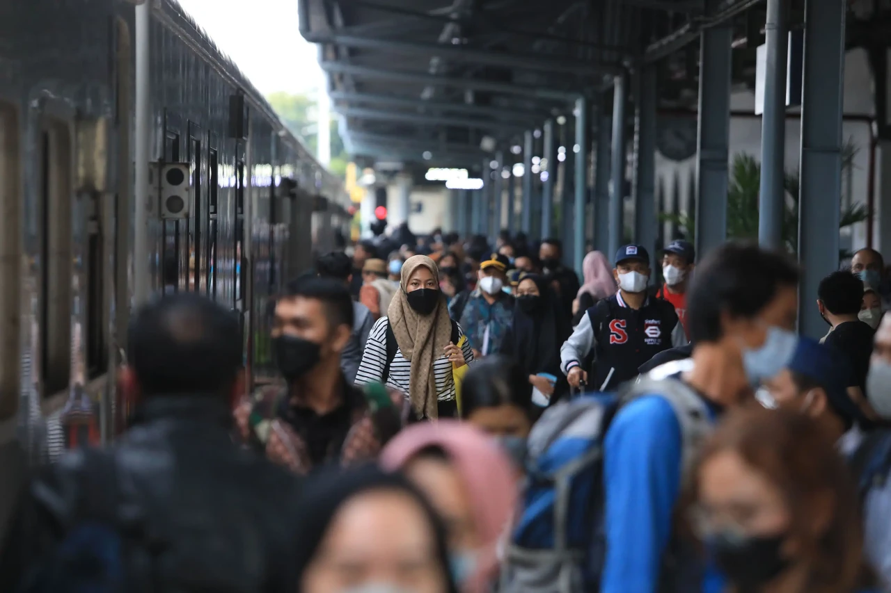 Lonjakan Penumpang Jelang...