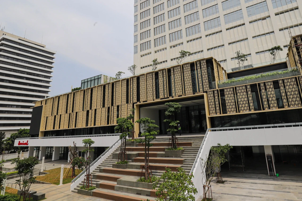 Pemugaran Gedung Sarinah...