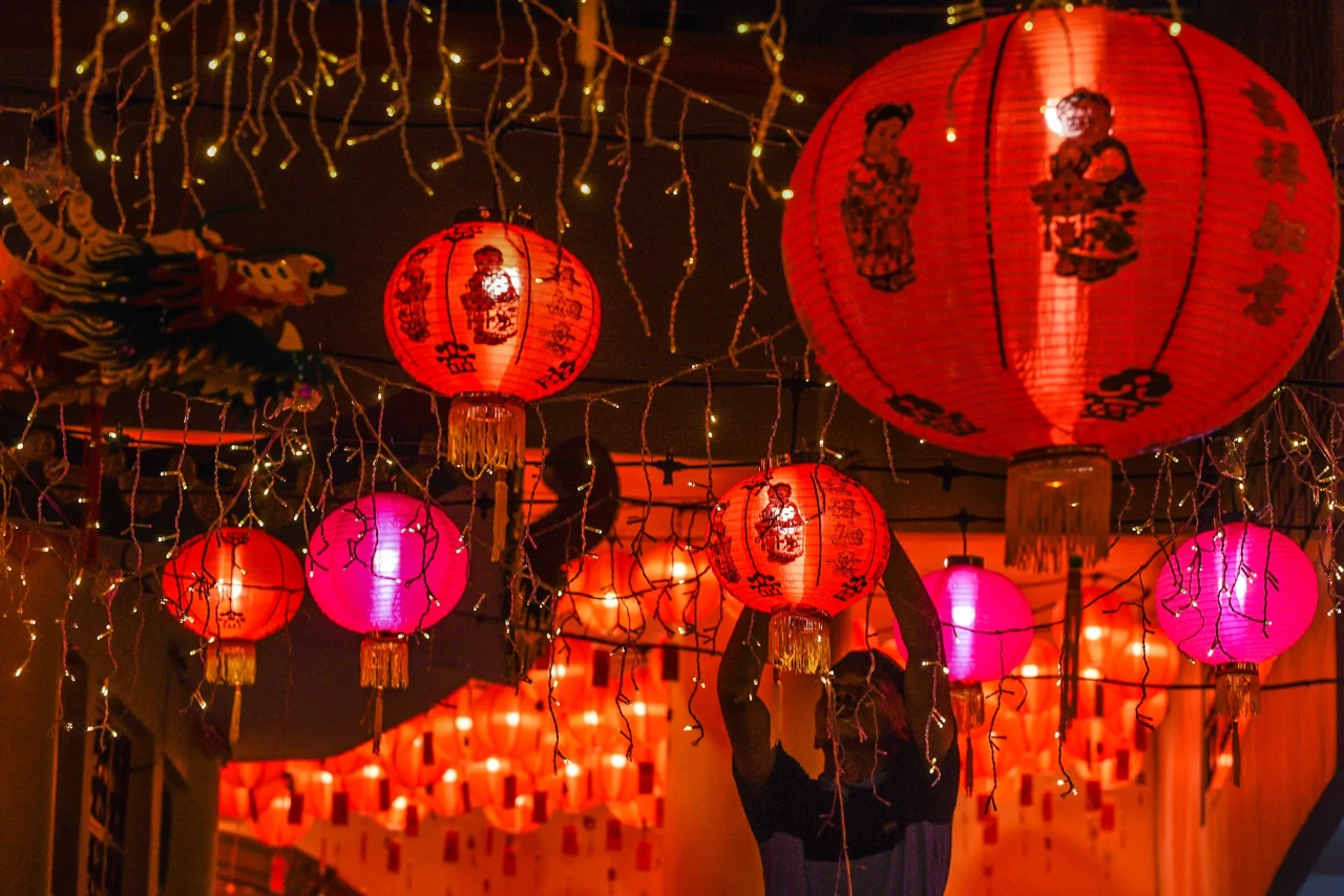 Berselimut 500 Lampion,...
