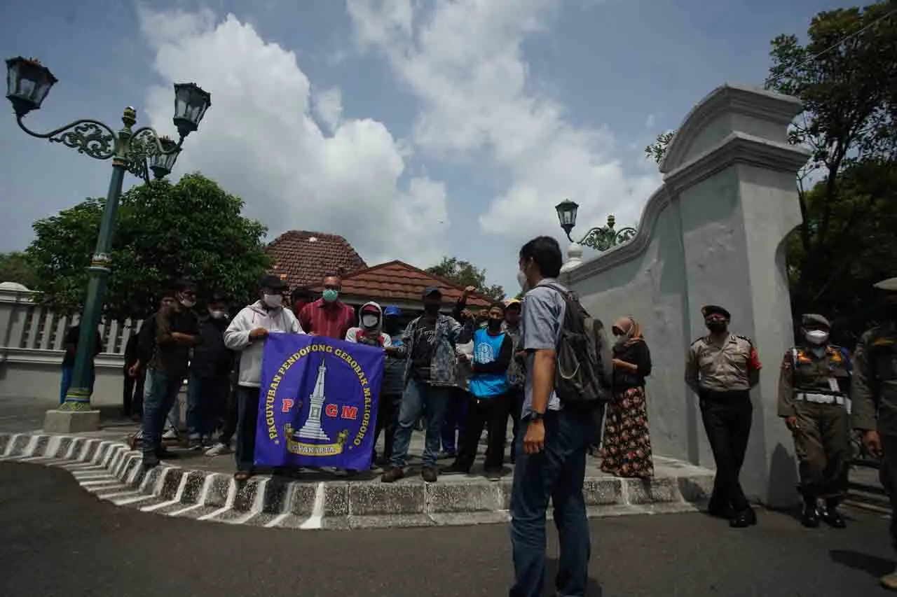 Terdampak Relokasi,...