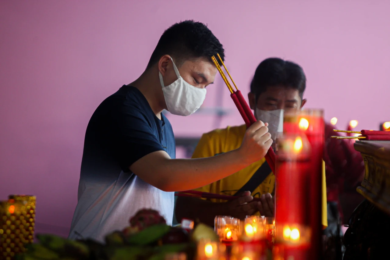 Suasana Khidmat Warga...