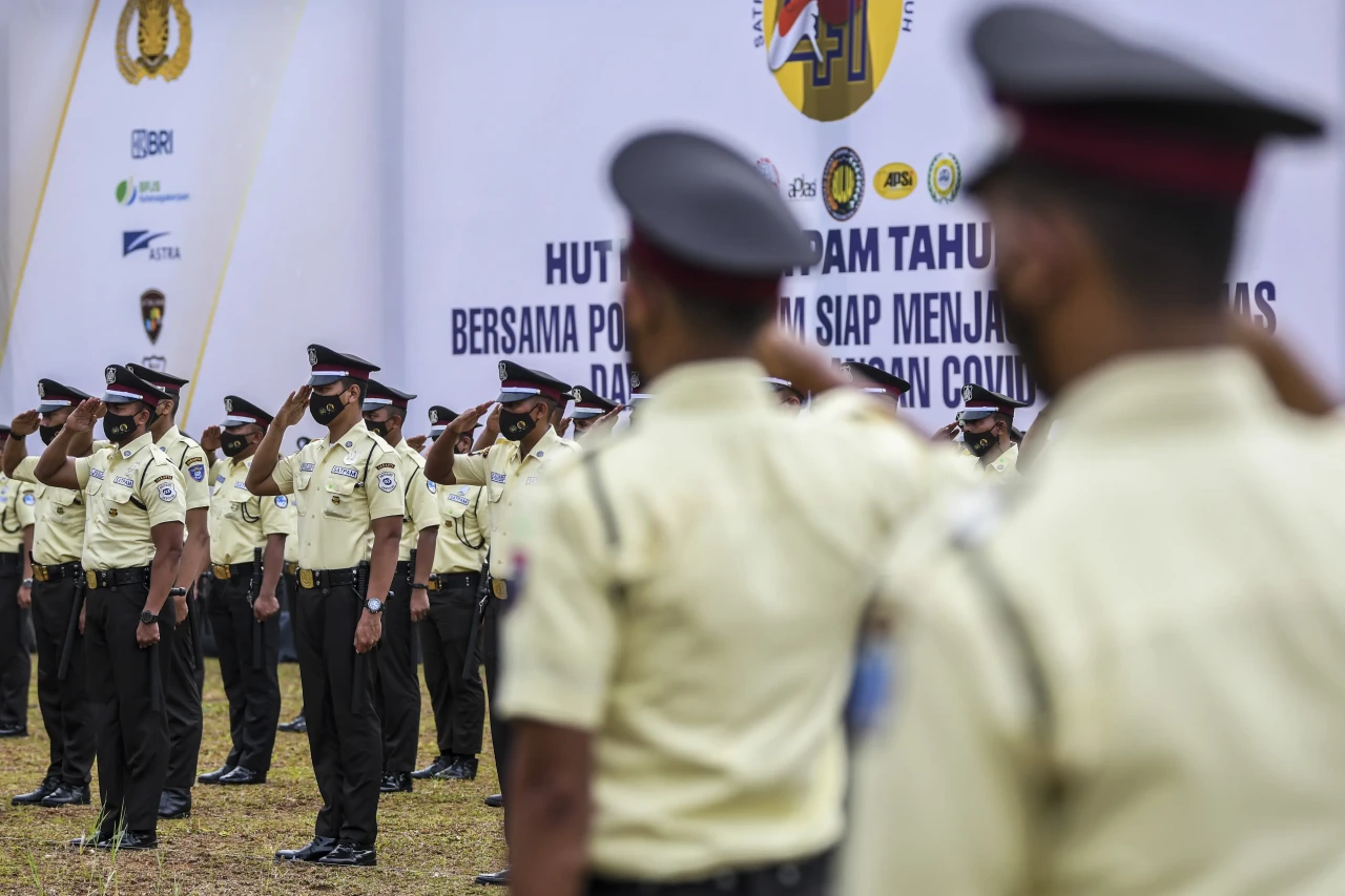 Berwarna Krem, Begini...