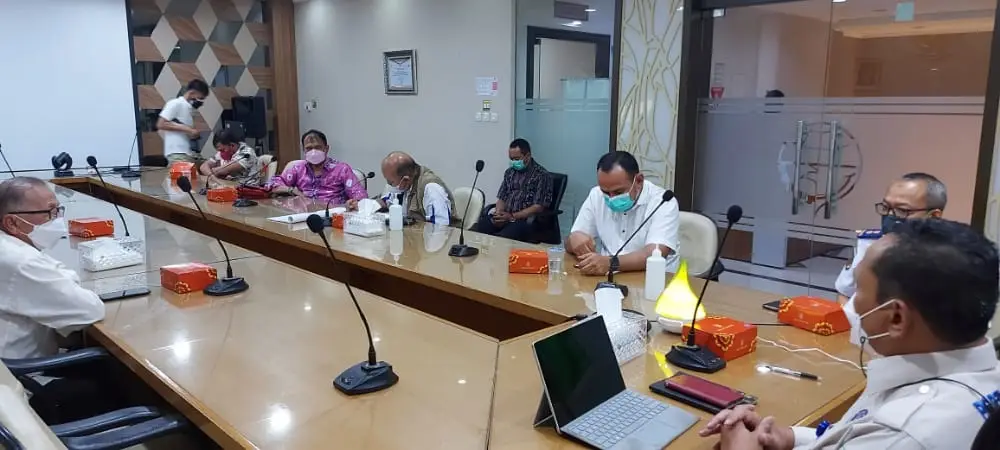 Tolak Pencabutan SKB...