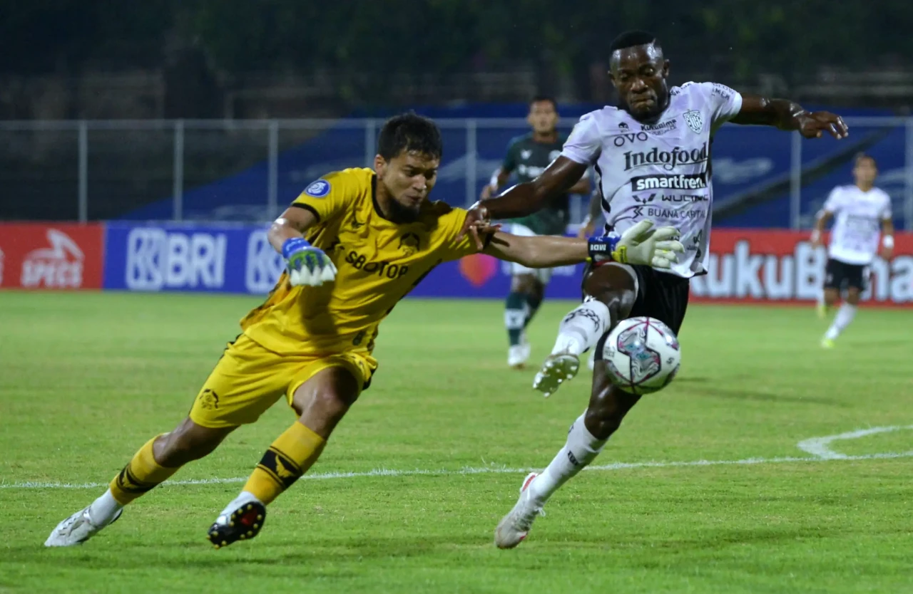 Bali United Permalukan...
