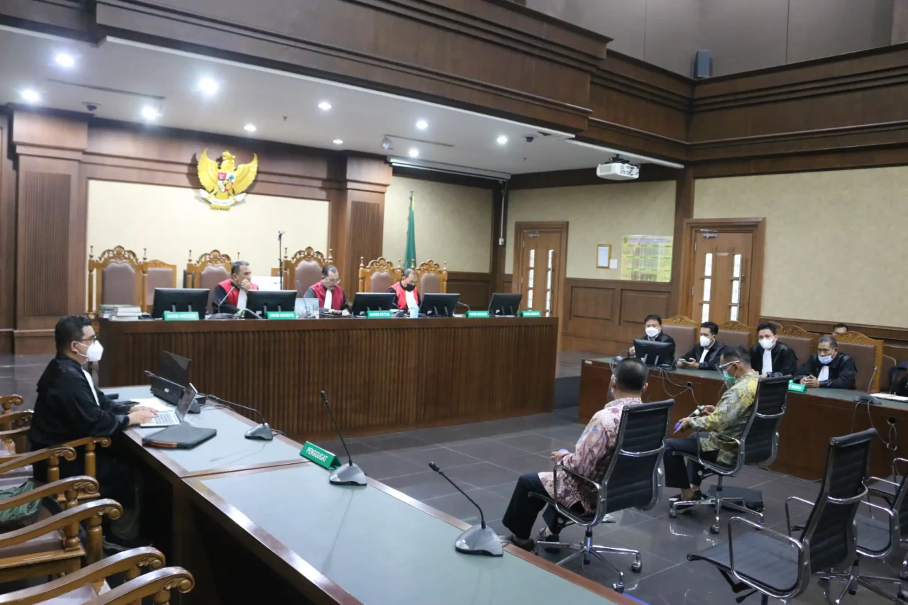 Sidang Putusan Kasus...