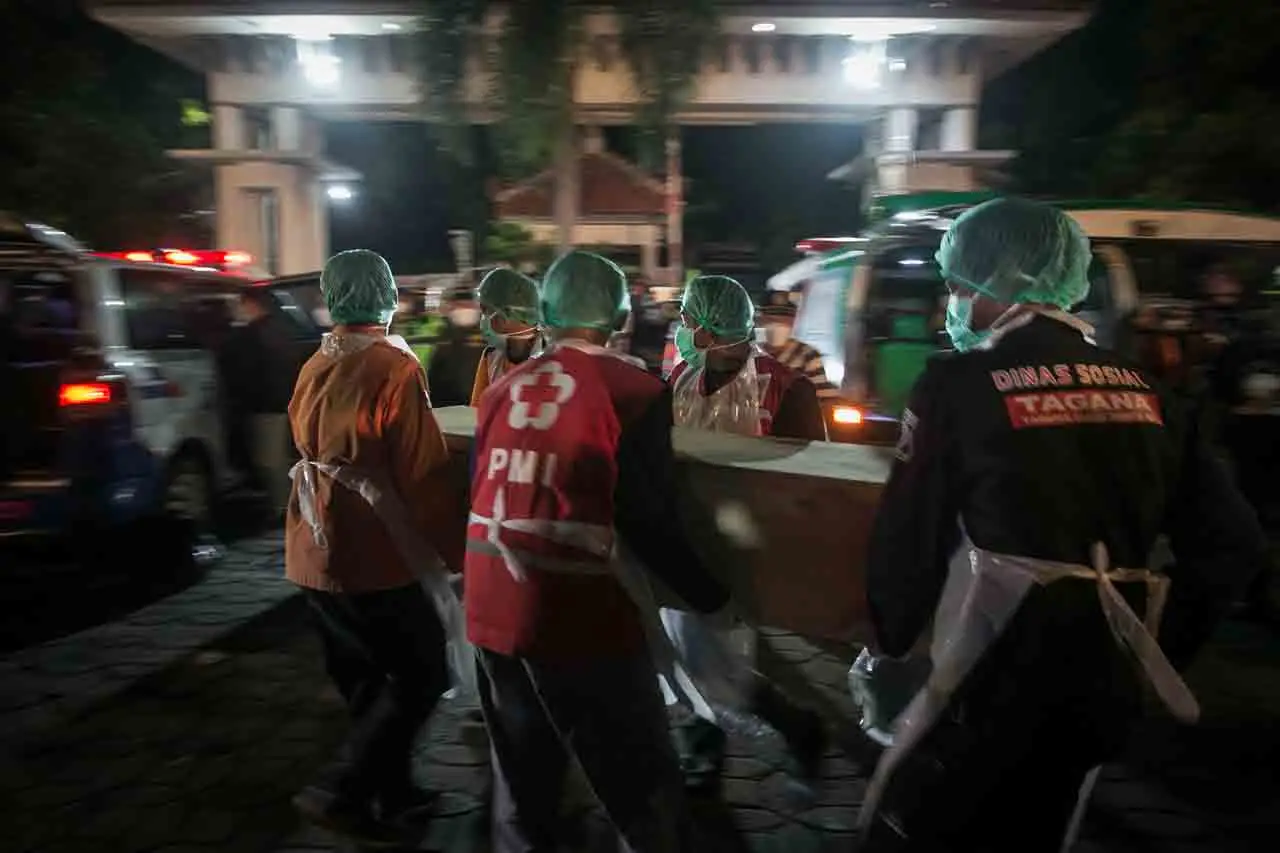 Pemulangan 13 Jenazah...
