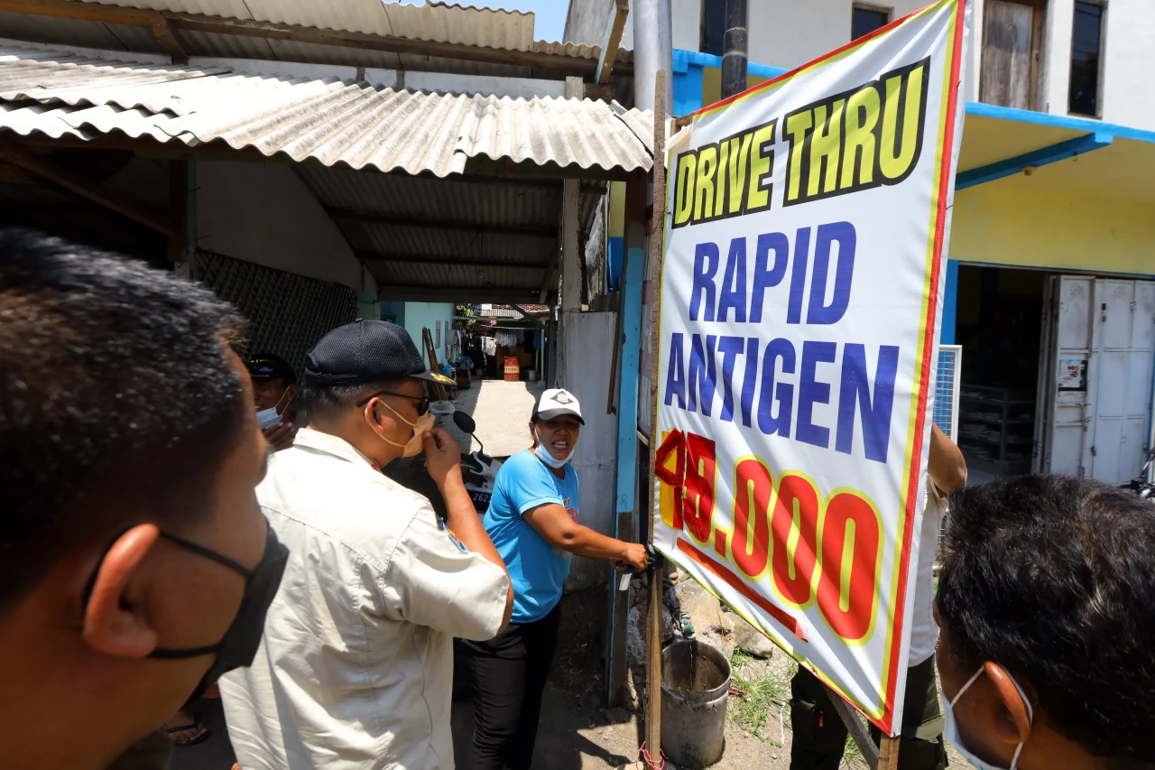 Tak Berizin, 8 Pos Layanan...