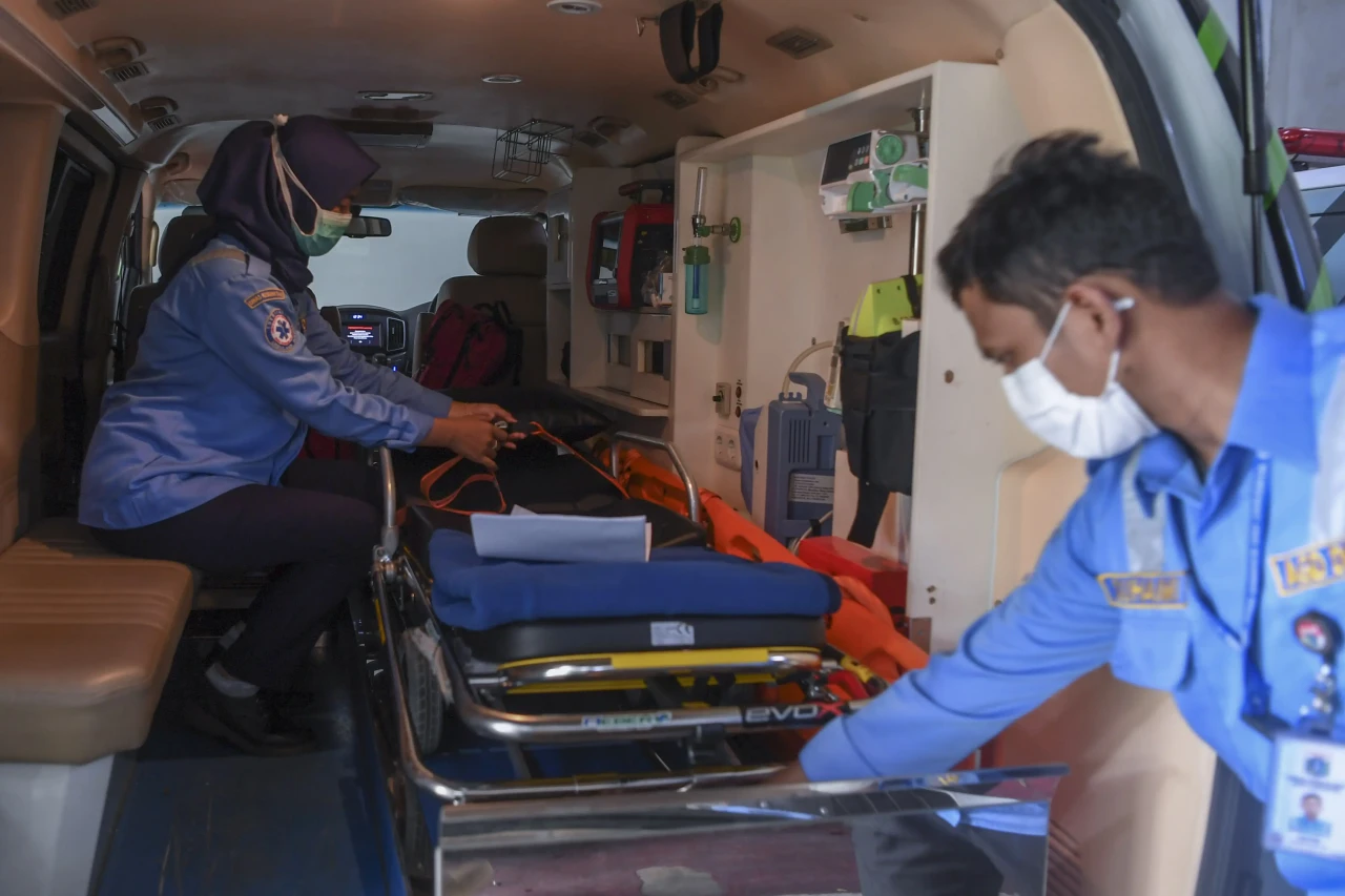 Permintaan Layanan Ambulans...