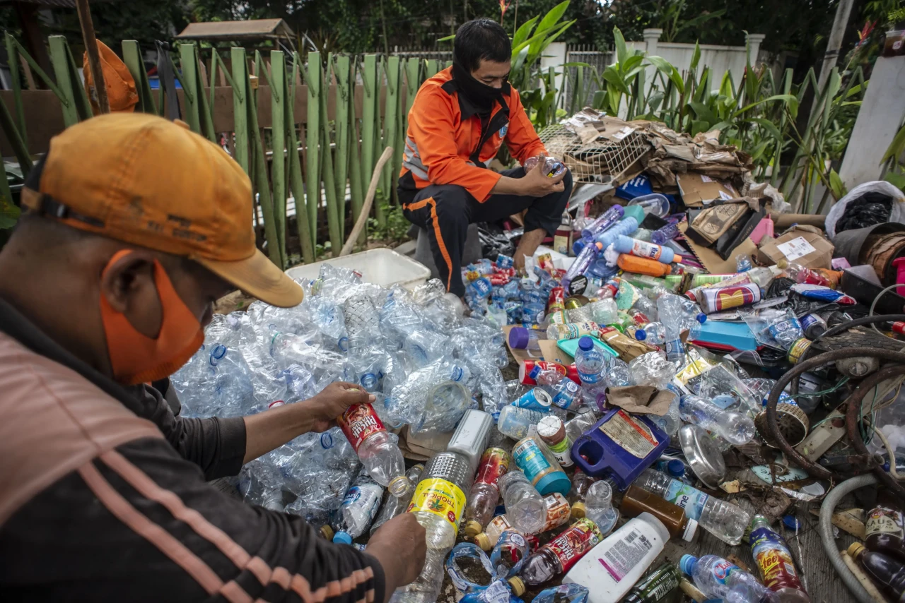 Penanganan Sampah di...