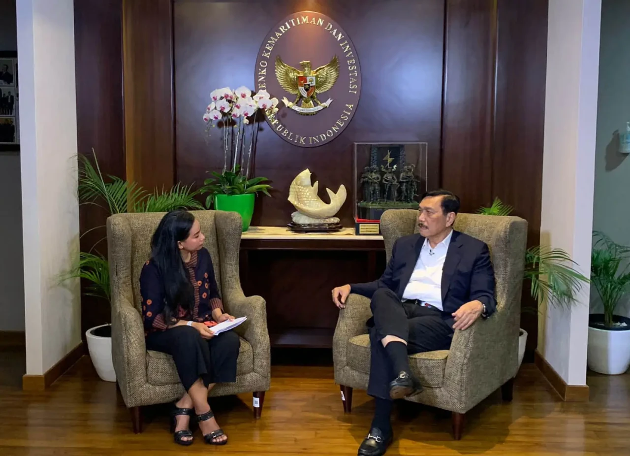 Tokoh Dukung Tolak Vaksin,...