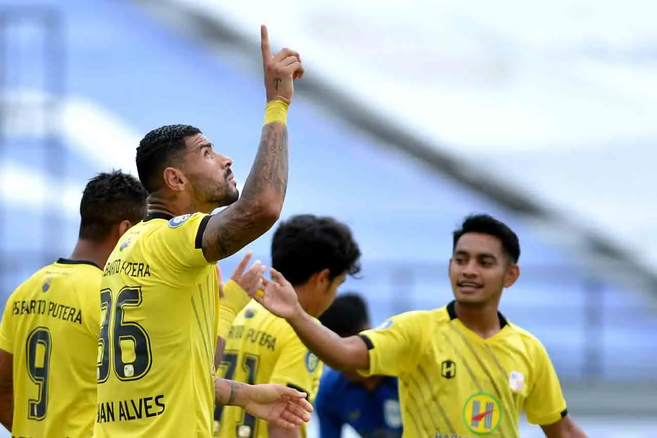 Barito Putera Kalahkan...