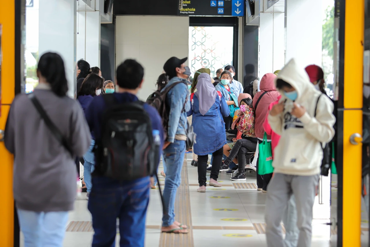PPKM Level 3, Transjakarta...