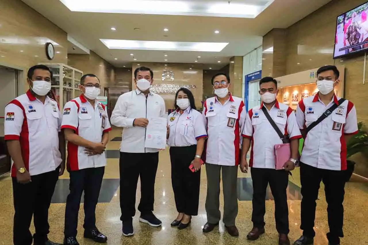 Partai Perindo Turun...