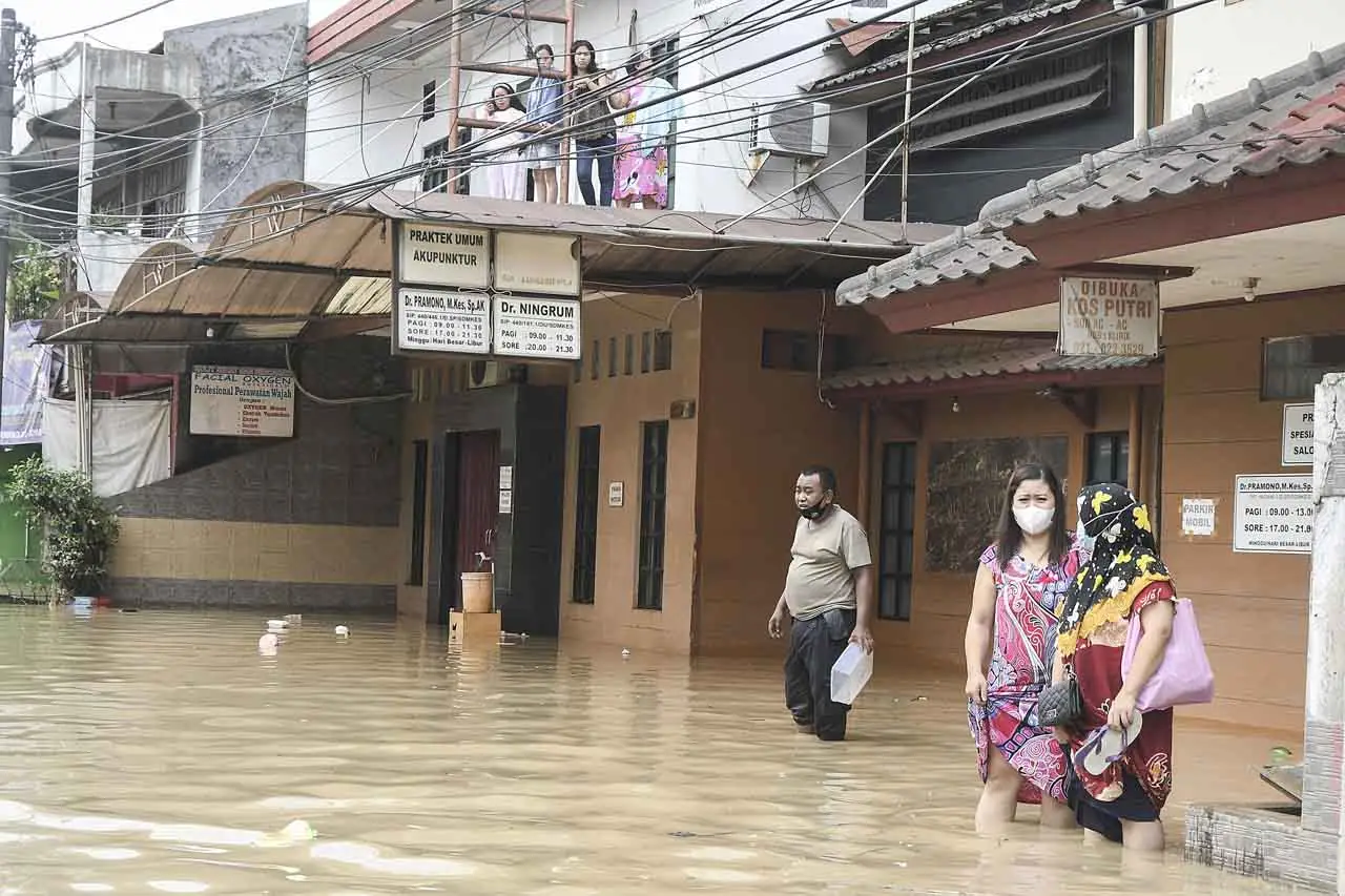 Penampakan Banjir Setinggi...