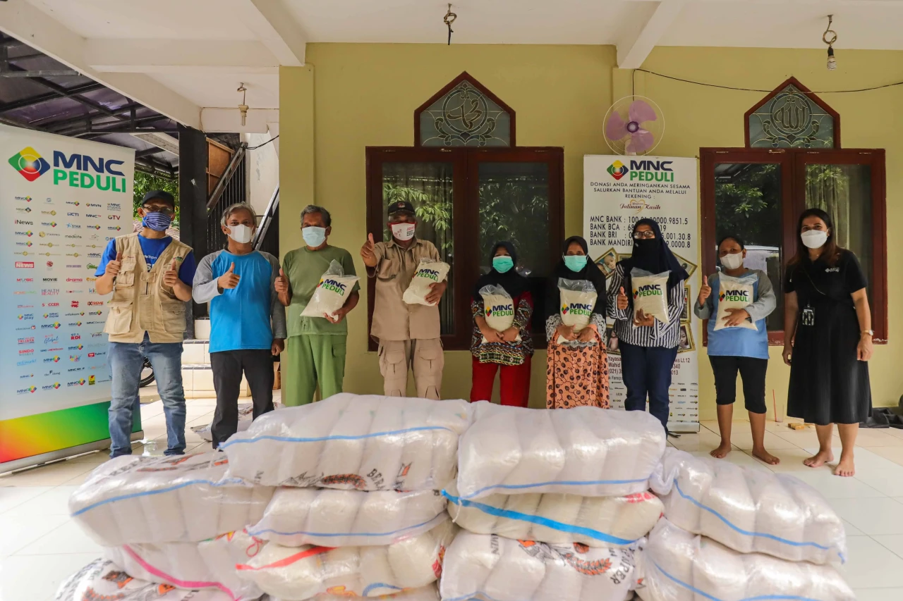 MNC Peduli Berikan Bantuan...