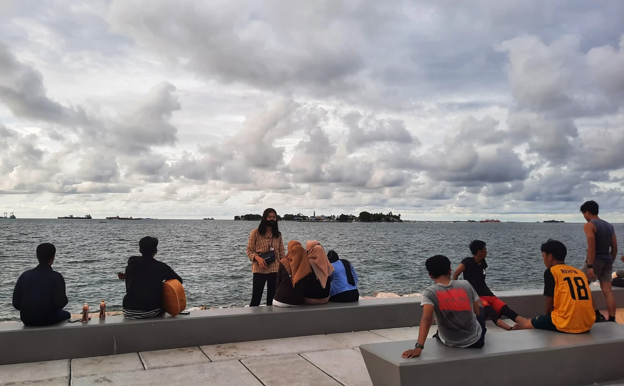 Menikmati Wisata Baru...