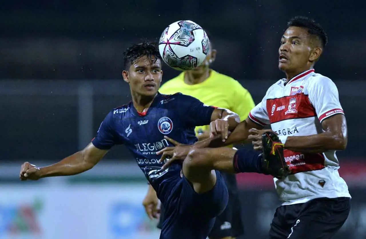 Arema Jinakkan Madura...