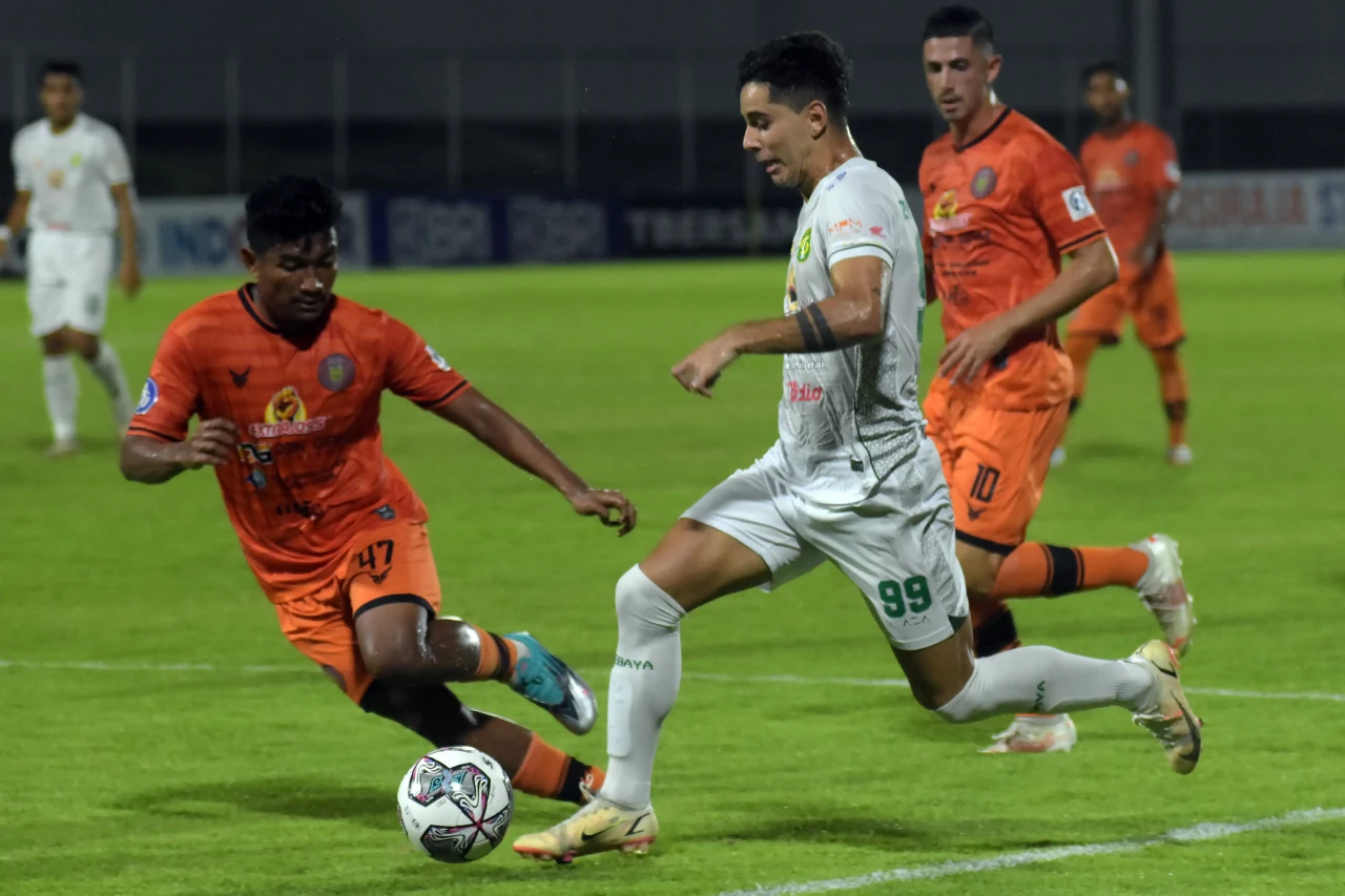 Gol Tunggal Bruno Moreira...