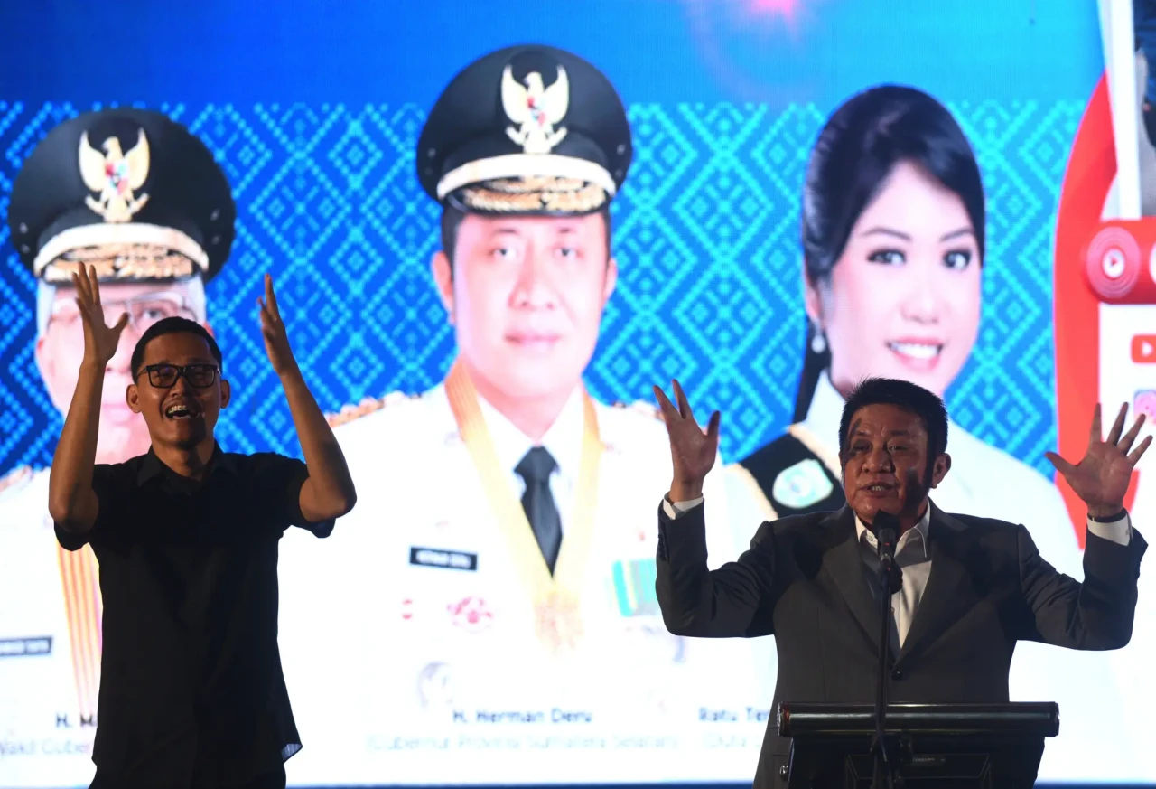 Peluncuran Gerakan Literasi...