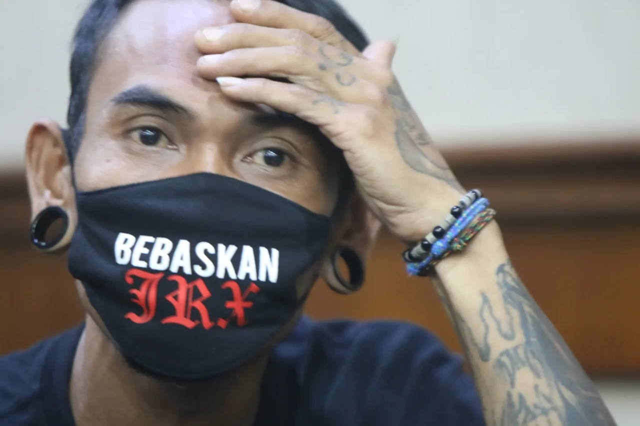 Jerinx SID Jalani Sidang...