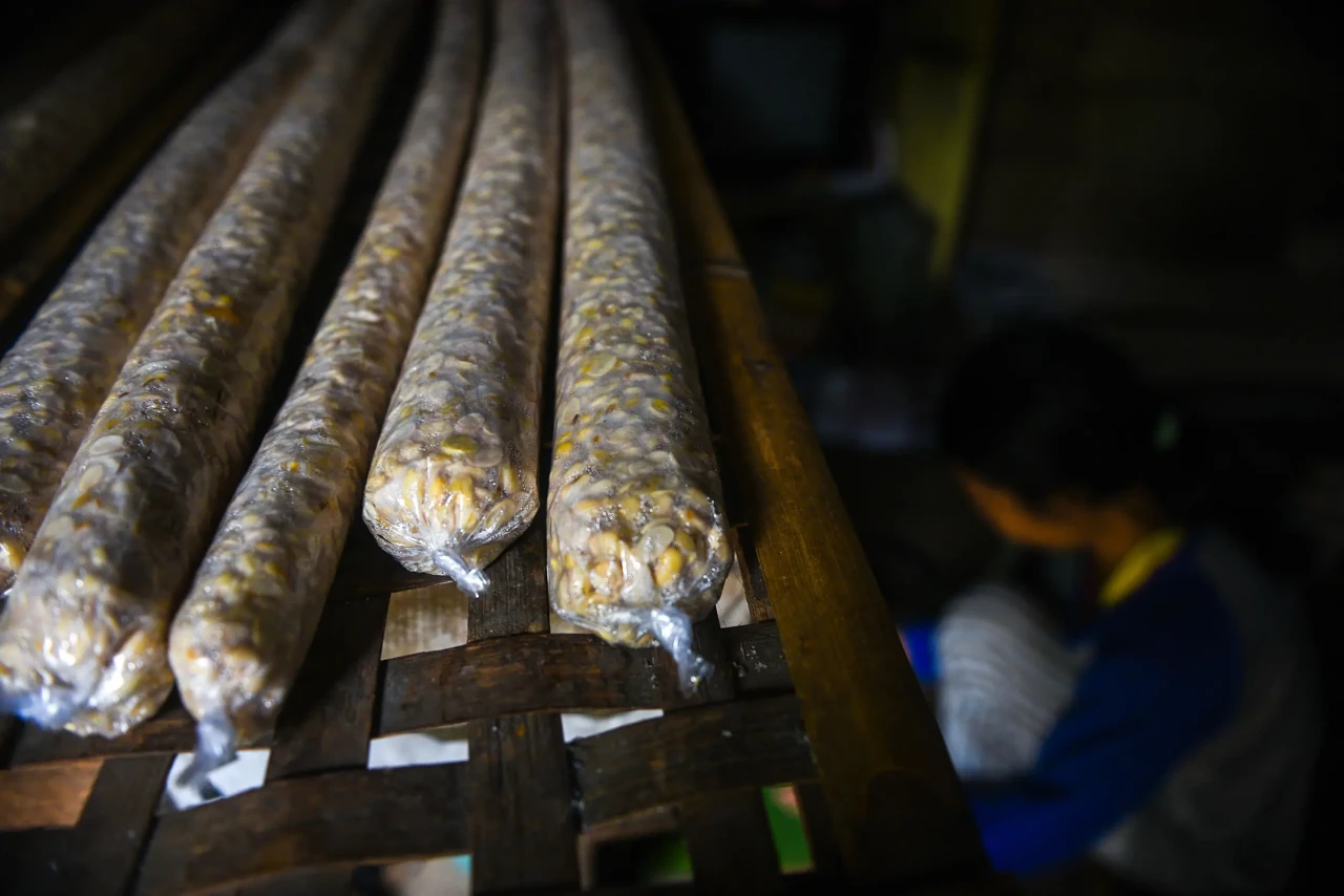 Harga Kedelai Naik,...