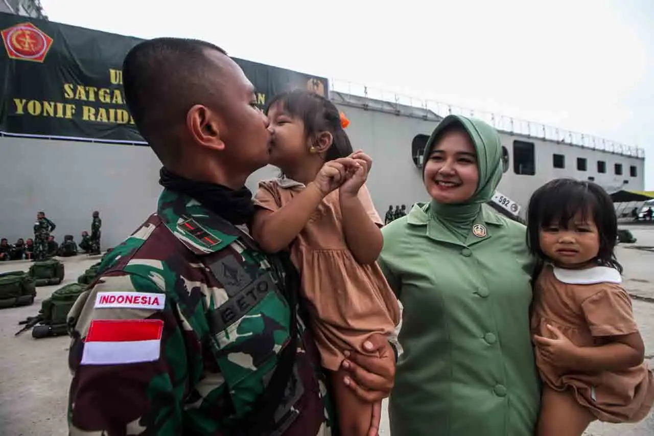Jaga Kedaulatan RI,...