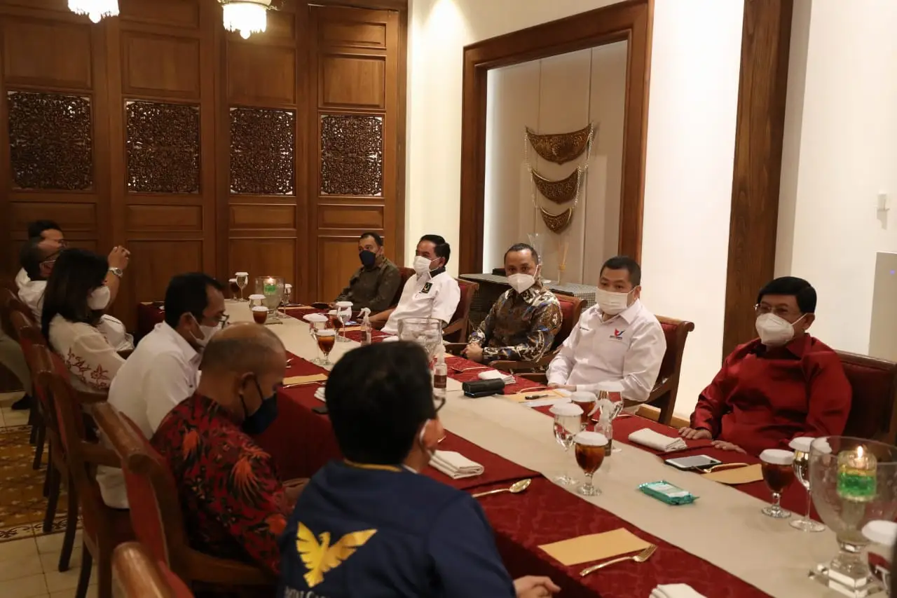 Momen Hangat Pertemuan...