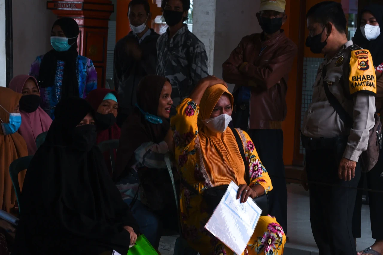 Pencairan Dana Bantuan...