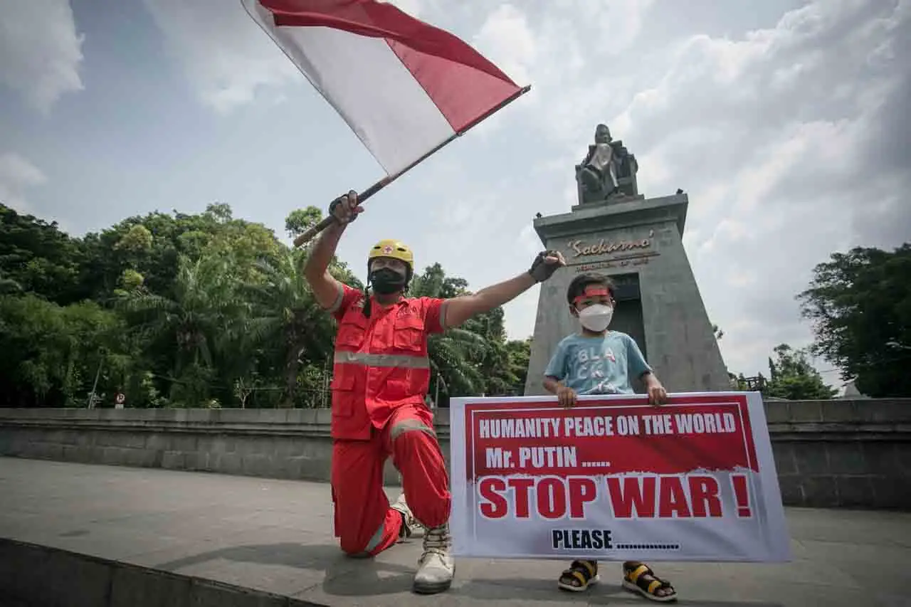 Aksi Warga Indonesia...