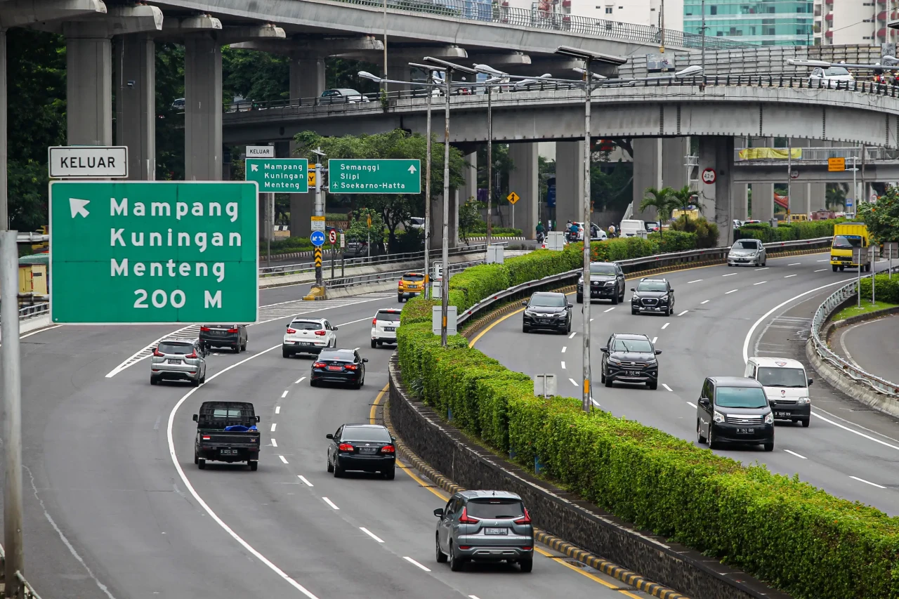 Tarif Tol Dalam Kota...