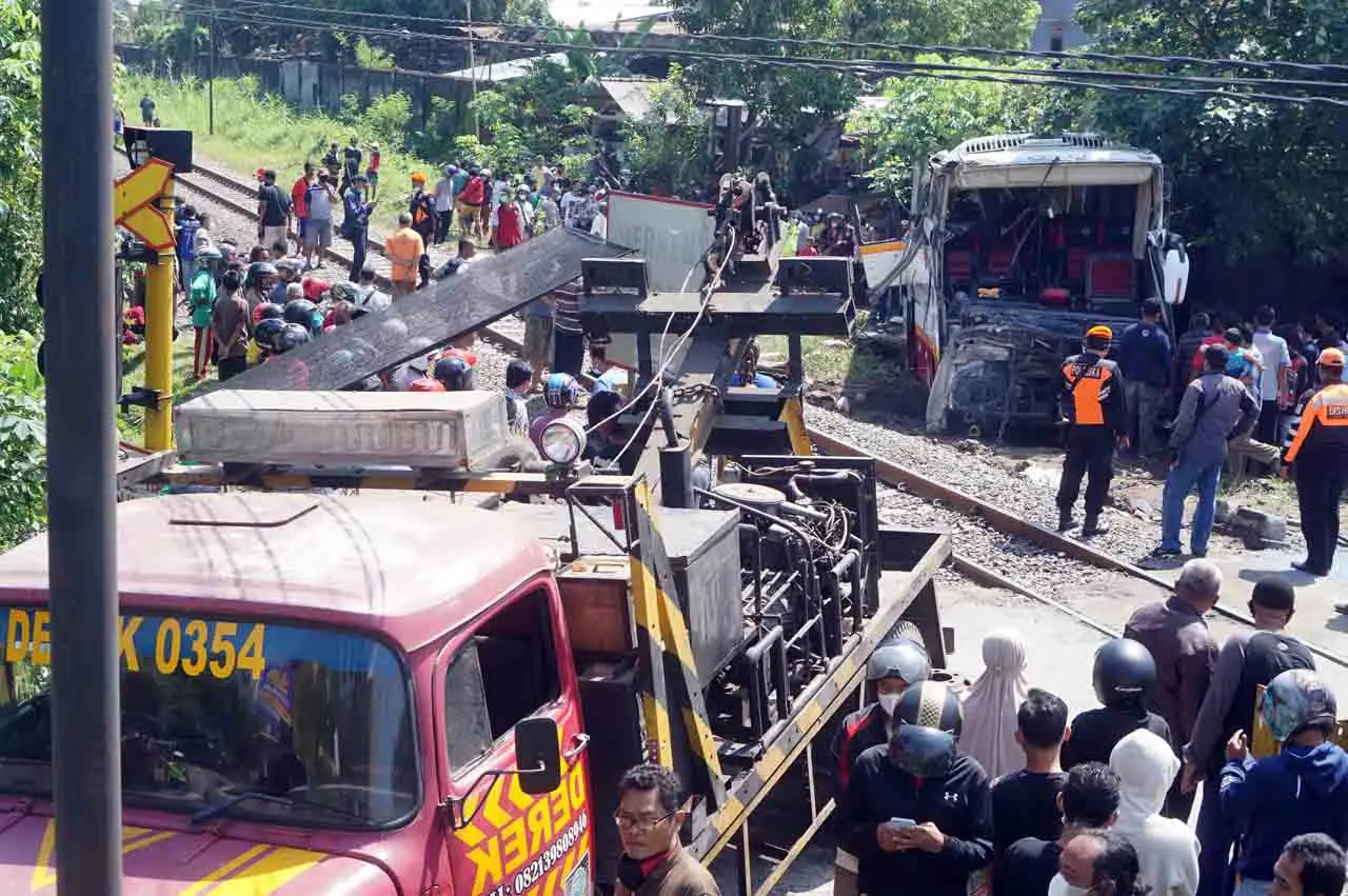 Kecelakaan Kereta Api...