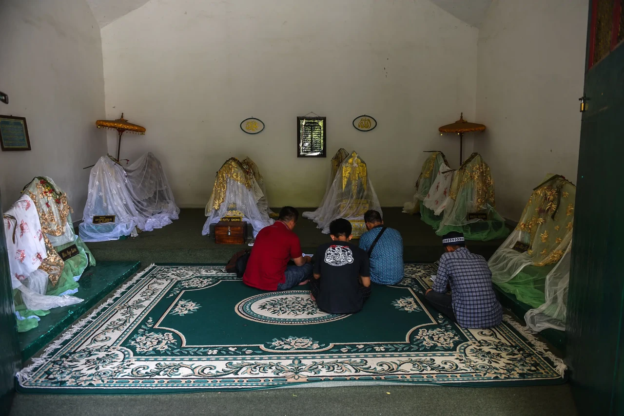 Kawah Tekurep, Destinasi...