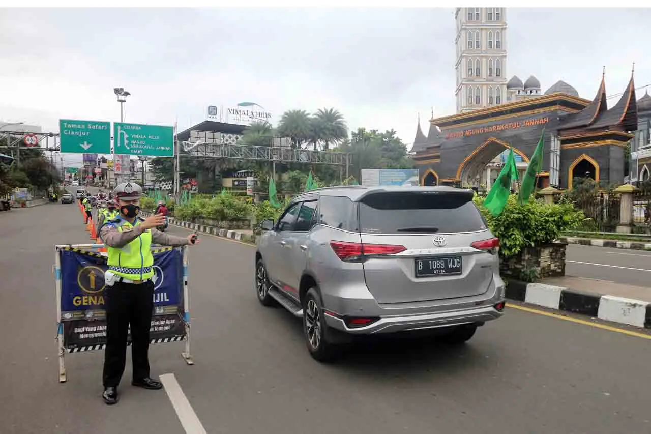 Penyekatan Kendaraan...