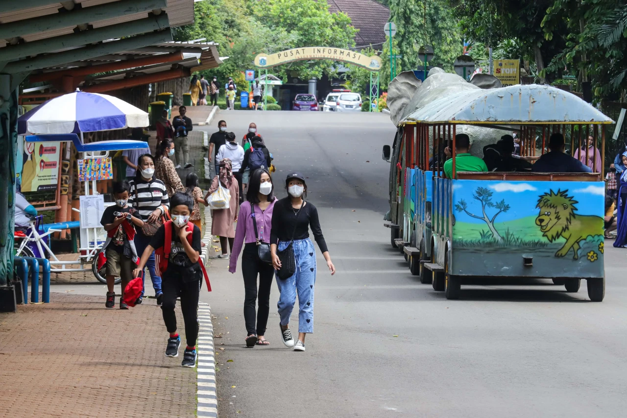 Libur Isra Miraj, Taman...