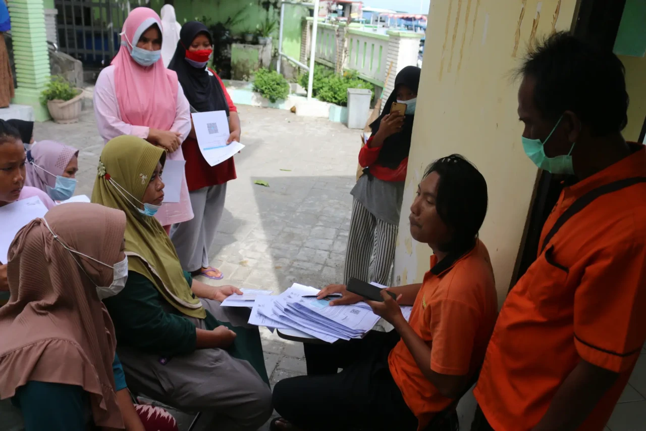 Distribusi Bantuan Pangan...