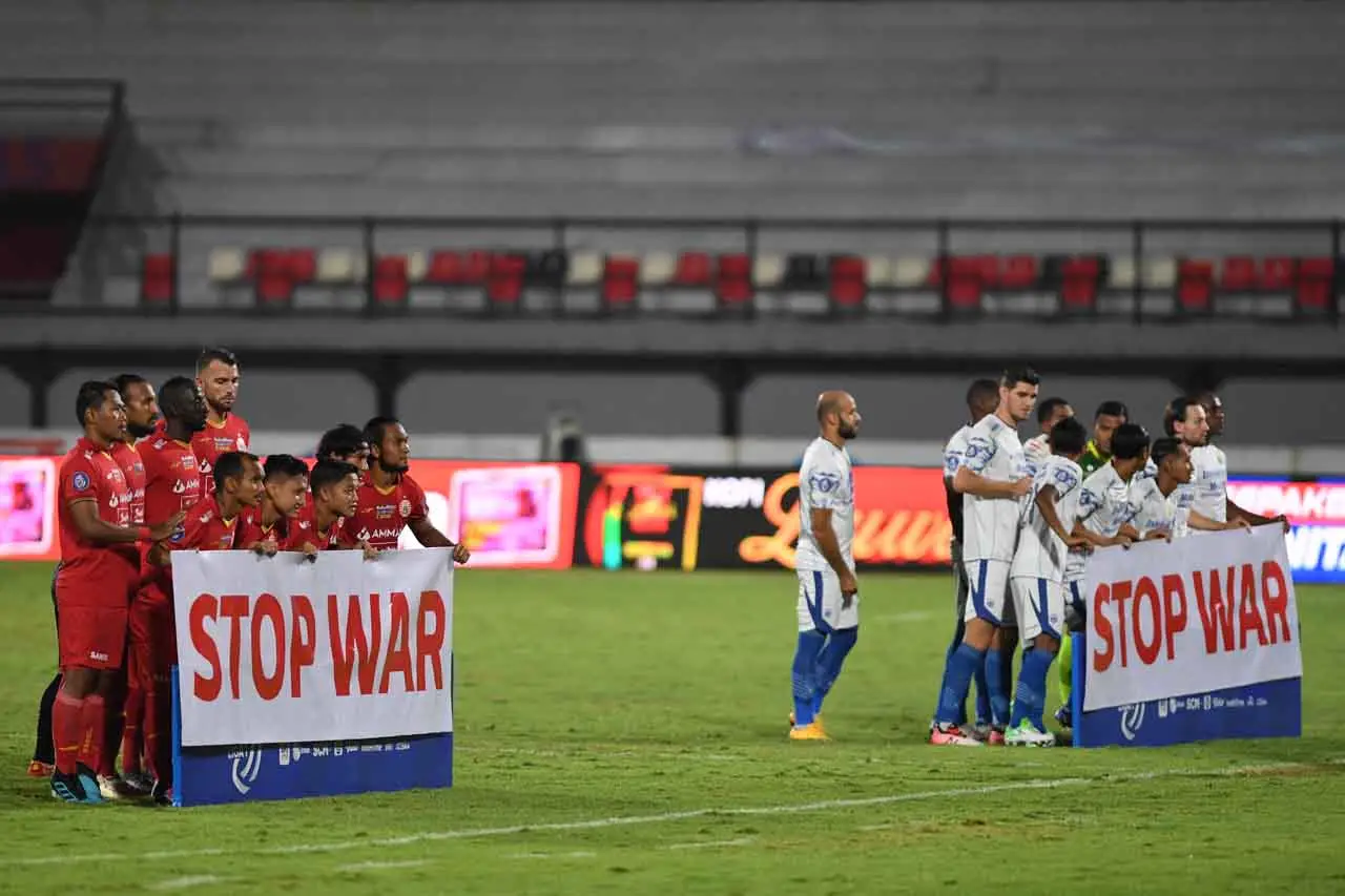 Potret Kemenangan Persib...