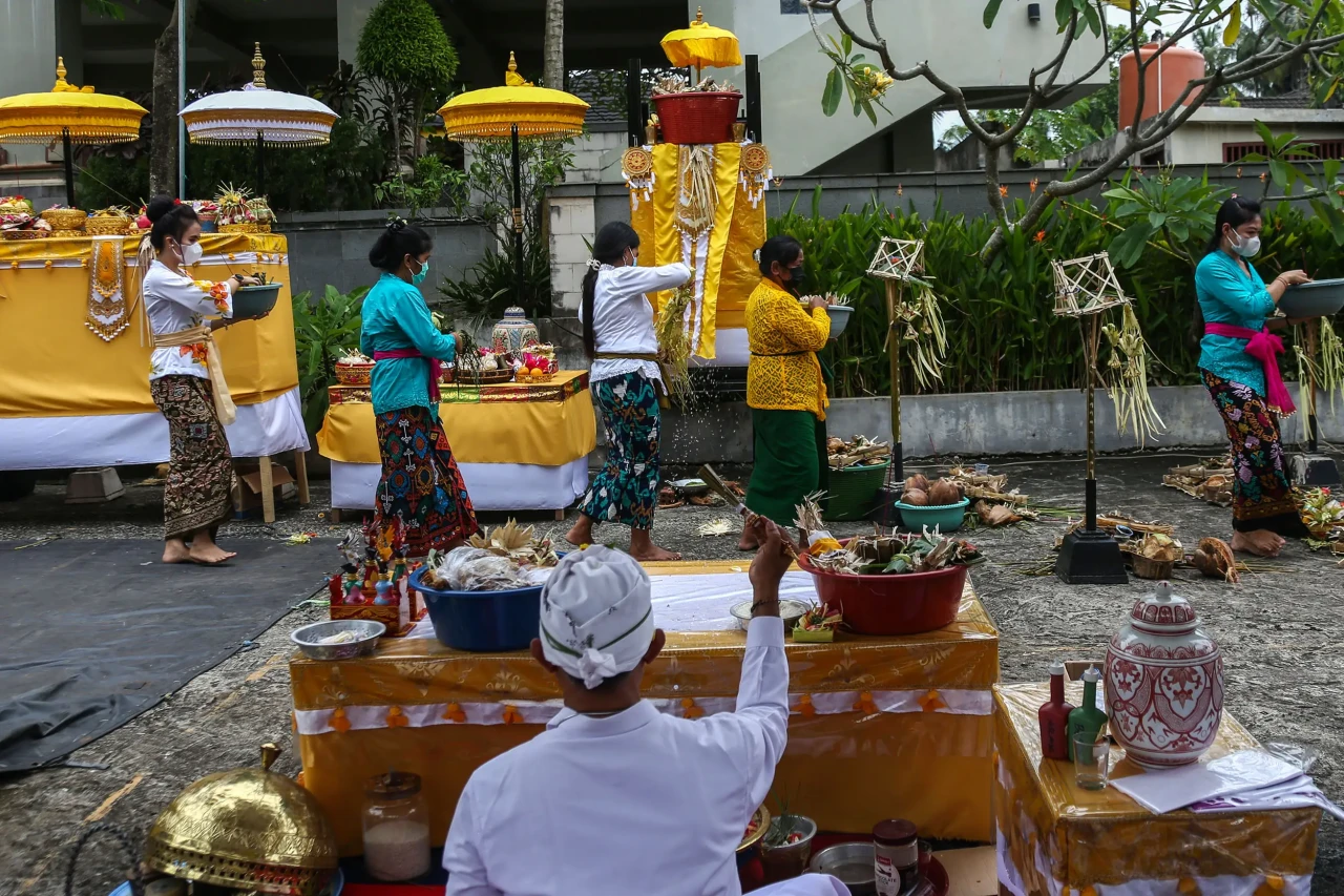 Tawur Kesanga Sambut...
