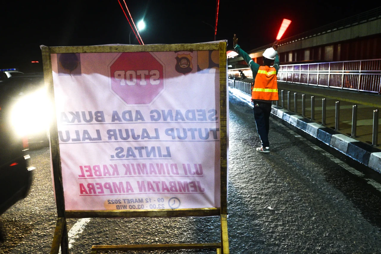 Uji Dinamik Kabel, Jembatan...
