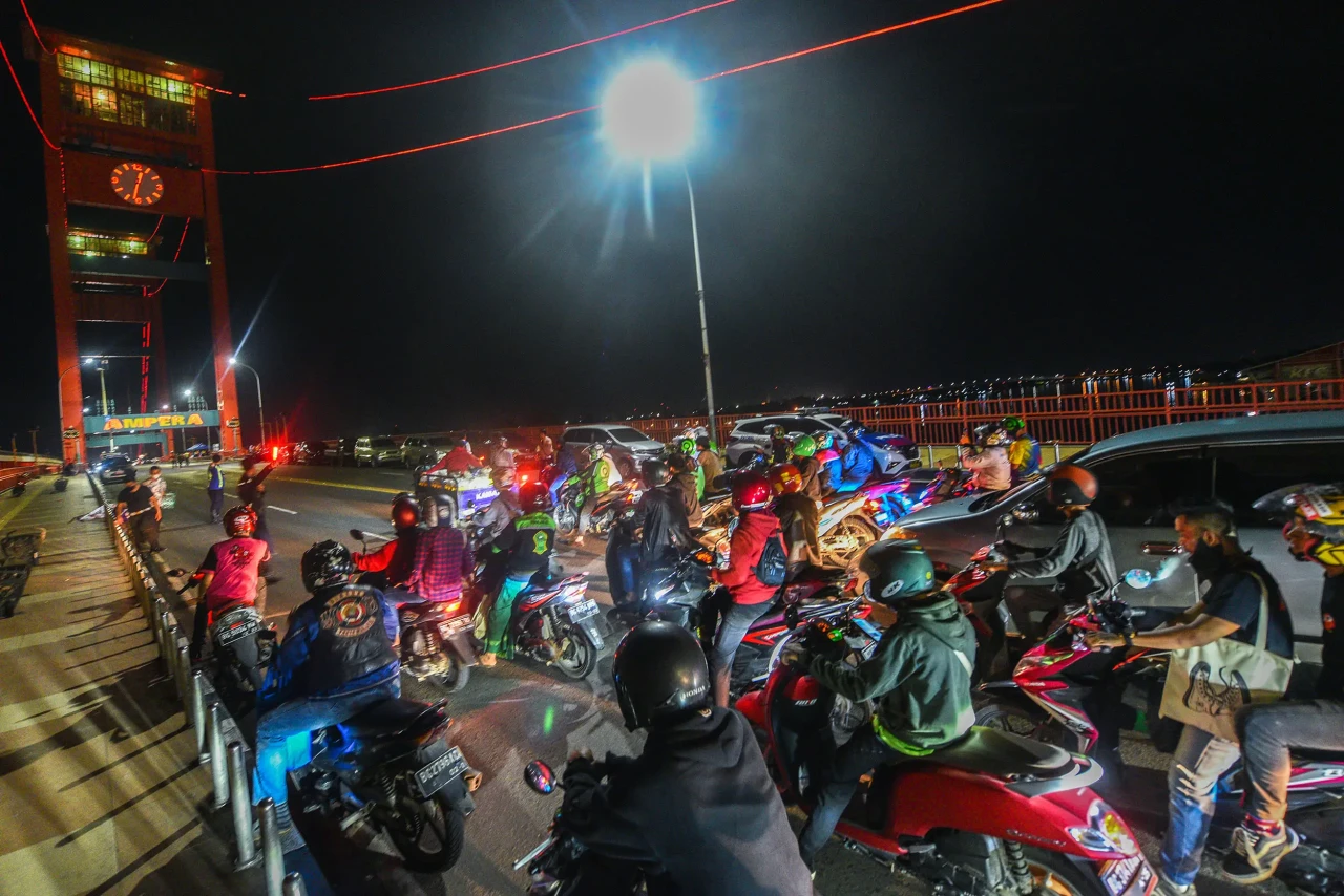 Uji Dinamik Kabel, Jembatan...