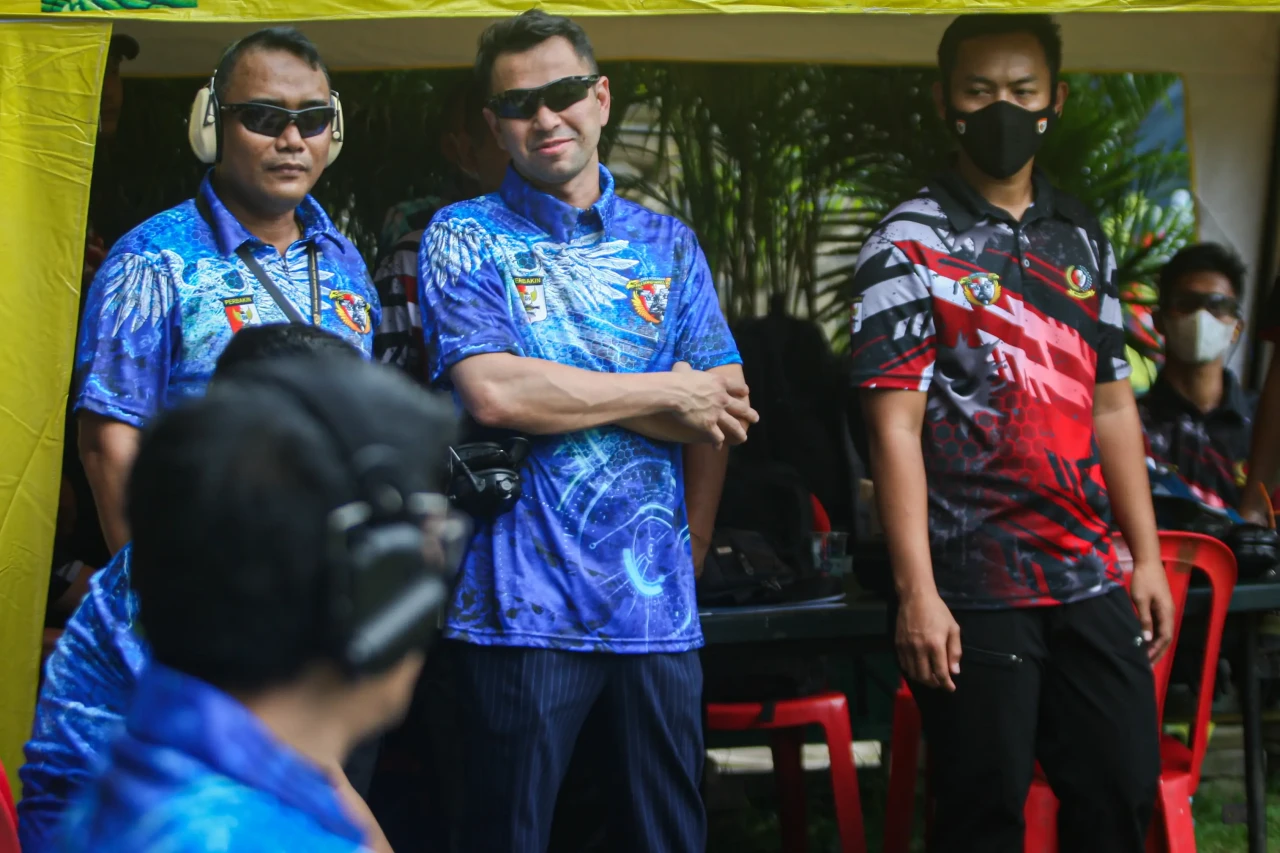 Raffi Ahmad Juara Lomba...