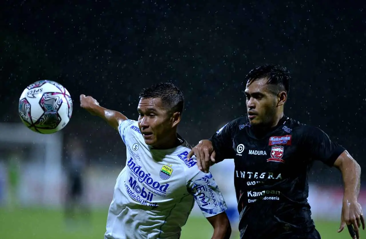 Persib Bandung Bungkam...