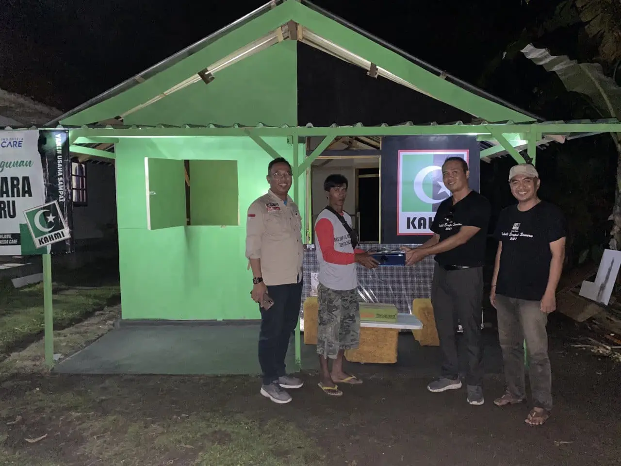 Sofa Mewah Dari Sampah,...