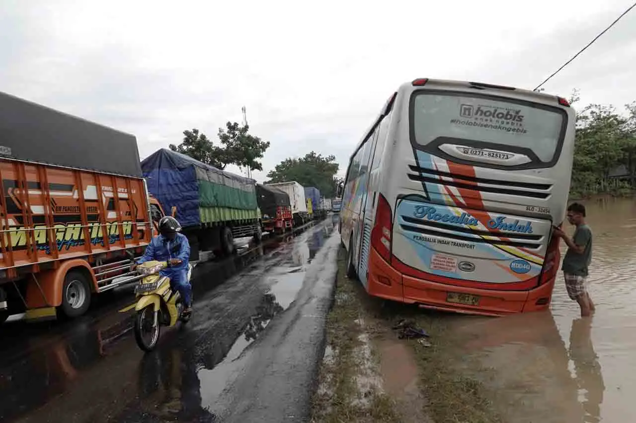 Jalur Selatan Jawa Tengah...